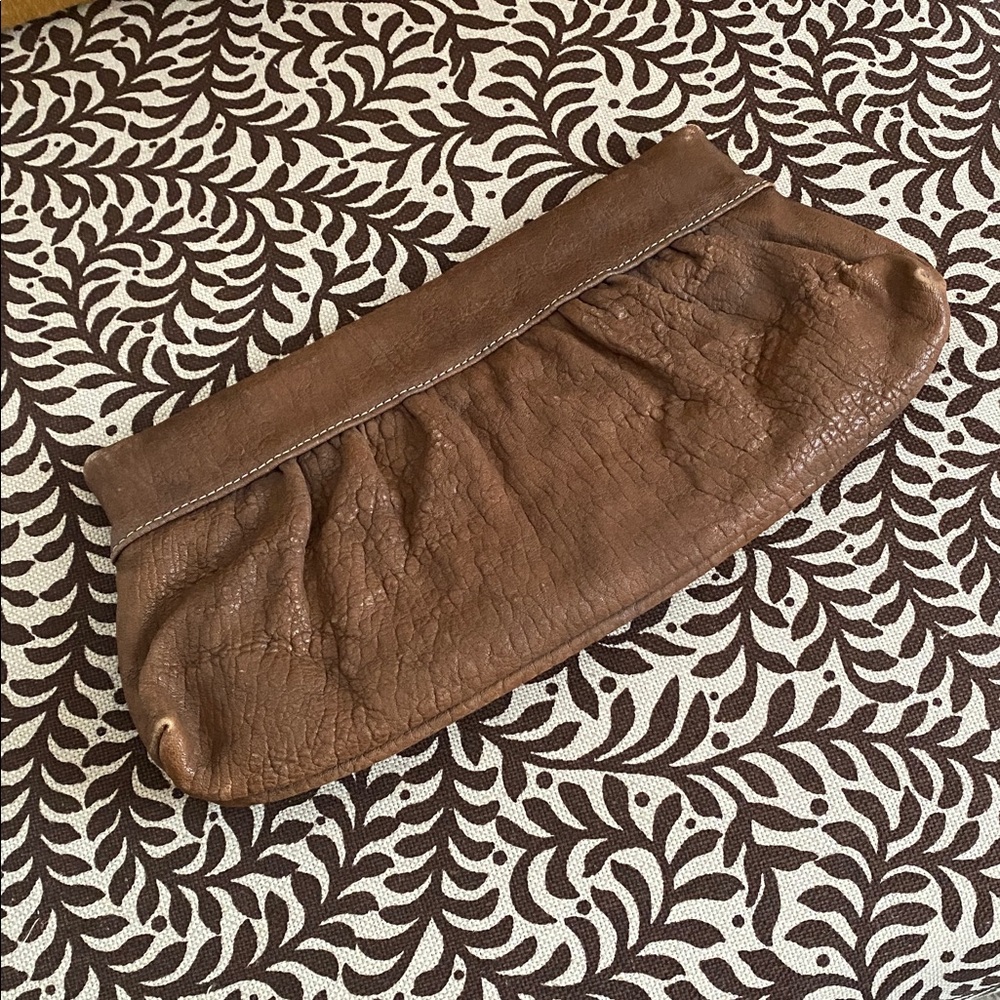 Leather Clutch with Mechanical Side Hinges – Use Brown